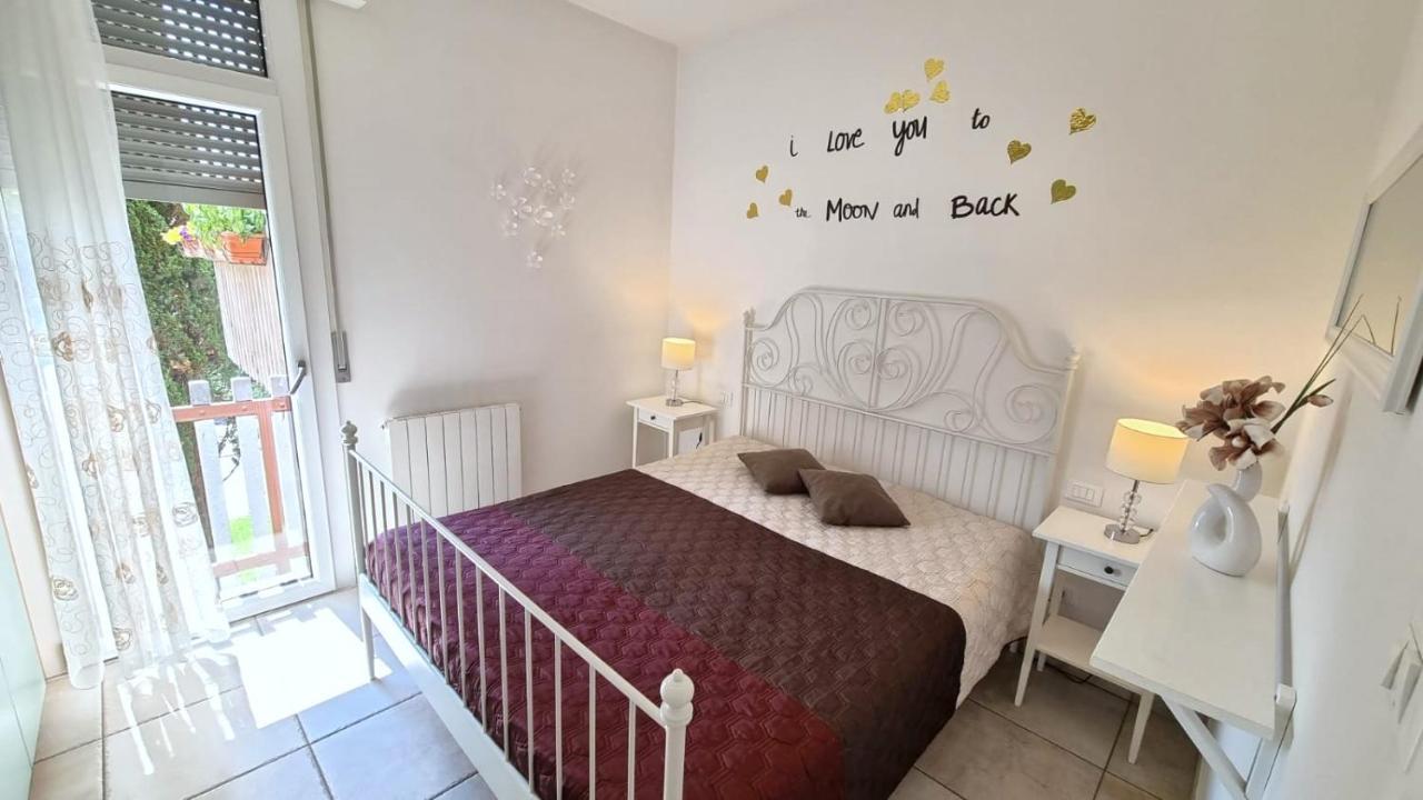 Appartamento Peschiera Peschiera del Garda Buitenkant foto